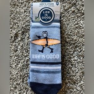 Life Is Good Men’s 6 Pack Low Cut Socks - Fits 6-12.5